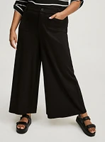 WIDE LEG LT. WT. PONTE PATCH POCKET CROP