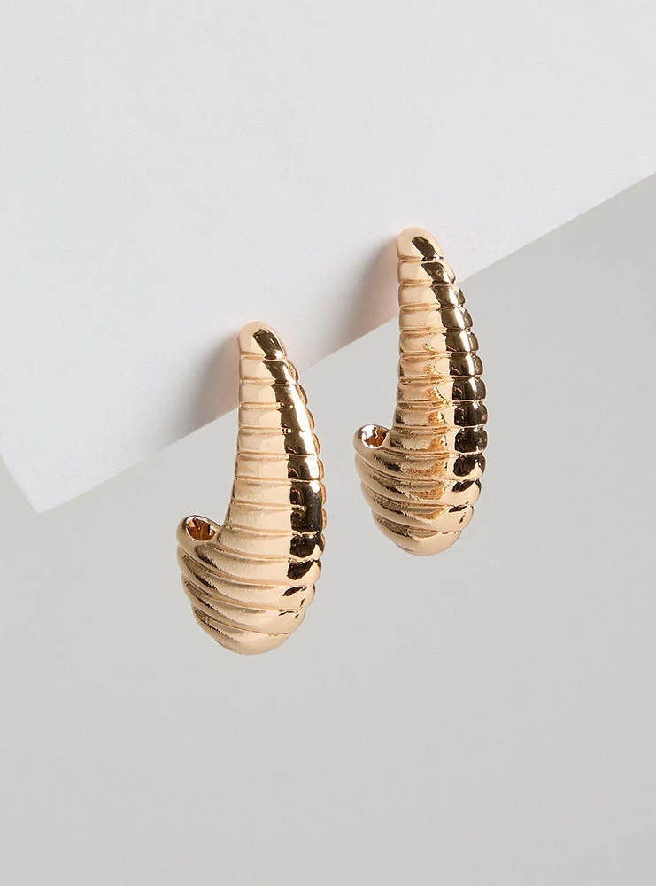 Statement Curve Earring