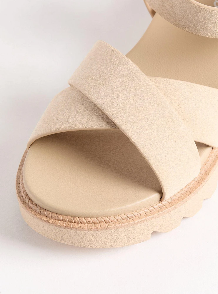 Dual Cross Strap Flatform Sandal (WW