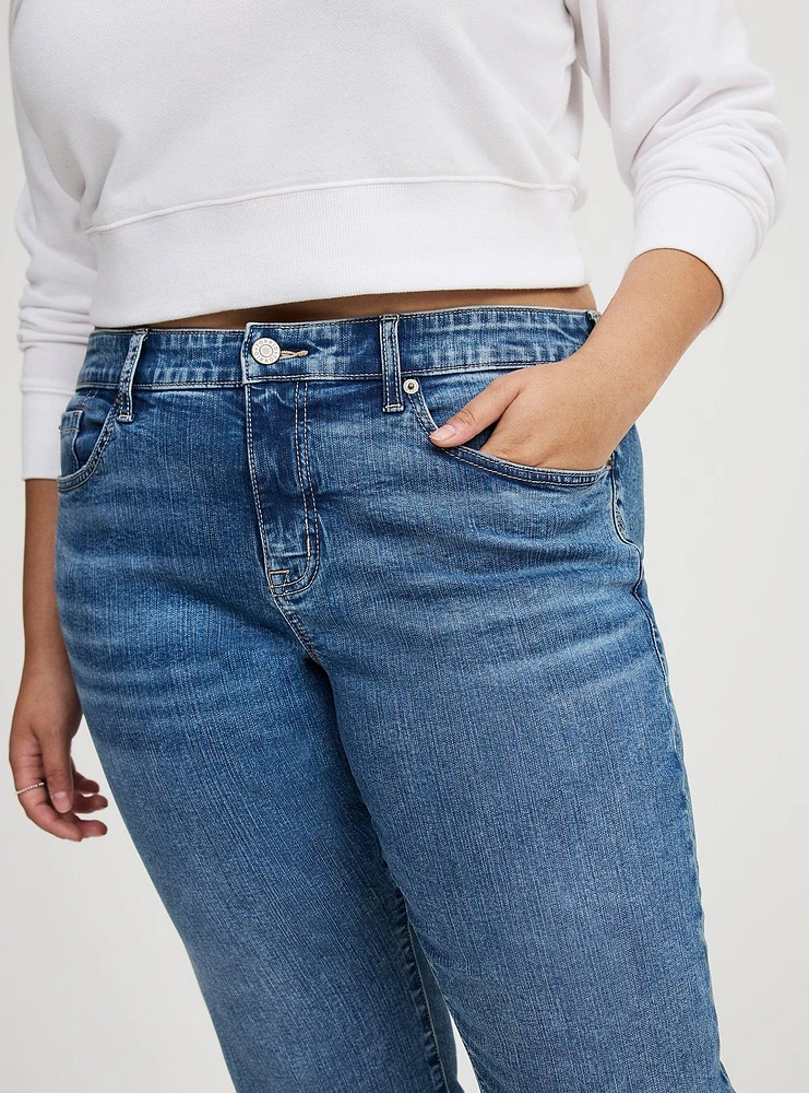 Perfect Boyfriend Ankle Crop Jean