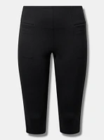 Pull-On High-Rise Capri Pant