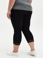 Capri Signature Waist Lace Trim Legging