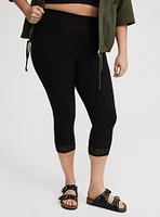 Capri Lace Trim Legging