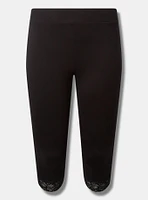 Capri Lace Trim Legging