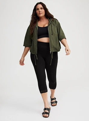 Capri Lace Trim Legging