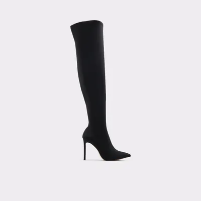 Botas em preto, salto fino