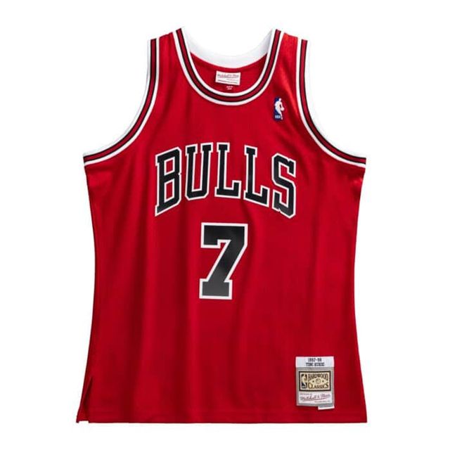 Mitchell & Ness Men's Chicago Bulls 1996 NBA Finals Split Pullover Hoodie