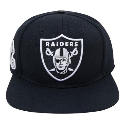 Las Vegas Raiders Pro Standard Script Wordmark Snapback Hat - Black