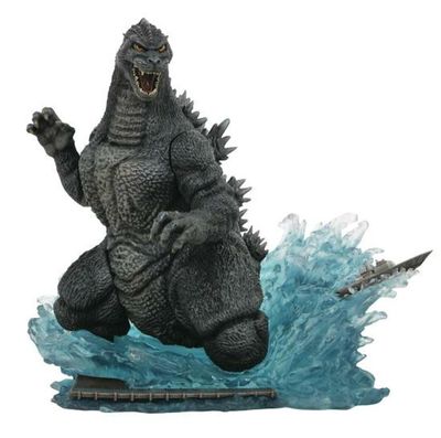 Godzilla vs King Ghidorah Statue