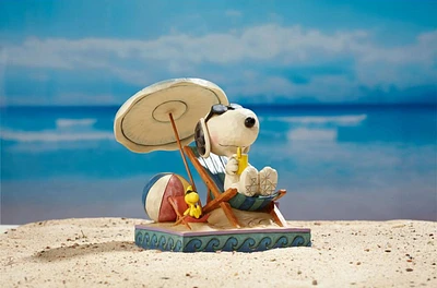 Disney Snoopy and Woodstock at Beach Statue