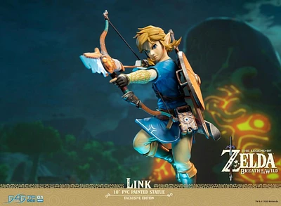 The Legend of Zelda: Breath of the Wild Link Statue Collector's Edition Statue