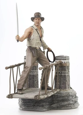 FIGURE - INDIANA JONES "TEMPLE OF DOOM" ROPE BRIDGE DLX GALLERY