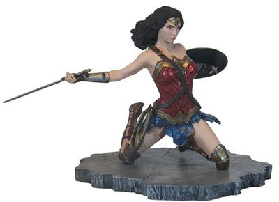 Justice League Wonder Woman Gallery DC Comics Statue