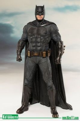 Justice League Batman 1/10 Scale ArtFX+ Statue