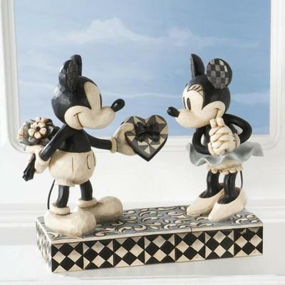 Disney Mickey Mouse & Minnie Mouse Statue Jim Shore