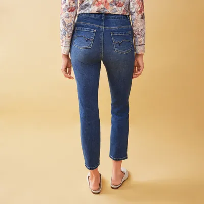 Embroidered Straight Leg Comfort Jean