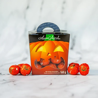 Milk chocolate crispy pumpkins [86727]