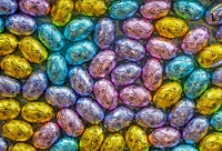 Milk Chocolate Egg Pouch 160 g [81219]