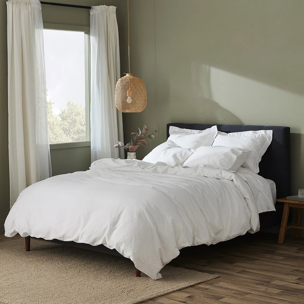 Silk & Snow Linen Duvet Cover Set