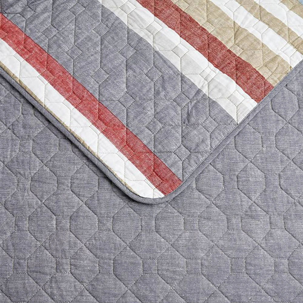 Eddie Bauer Salmon Ladder Stripe Quilt Set