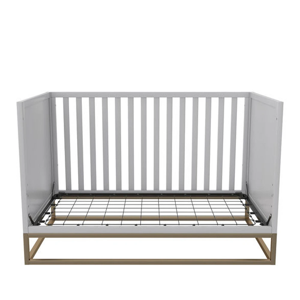 Little Seeds Haven 3-in-1 Metal Base Crib