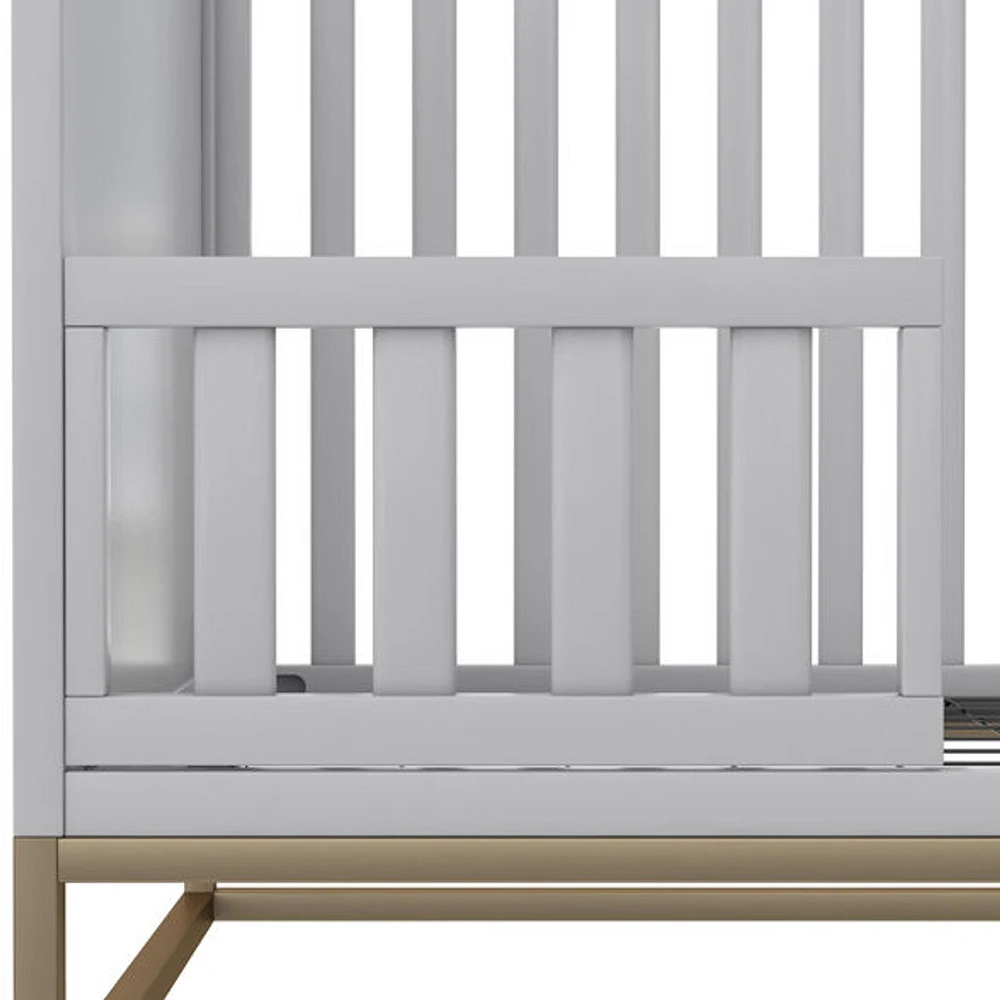 Little Seeds Haven 3-in-1 Metal Base Crib