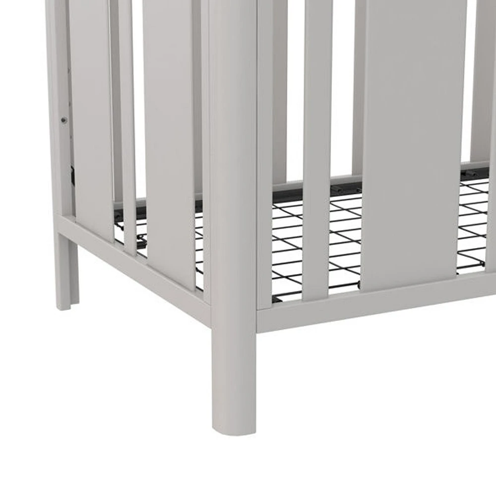 Little Seeds Crawford Curved Post 3-in-1 Crib