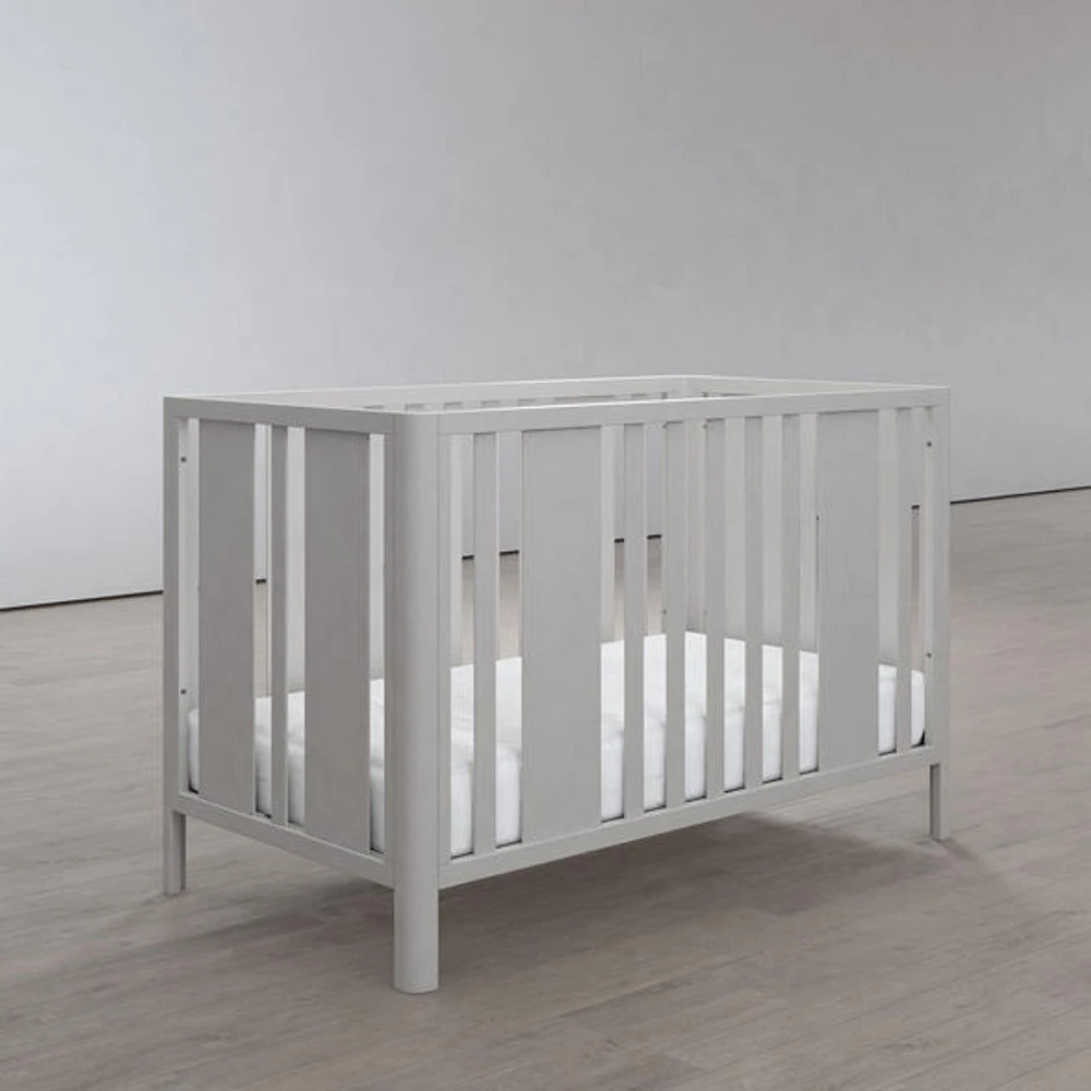 Little Seeds Crawford Curved Post 3-in-1 Crib