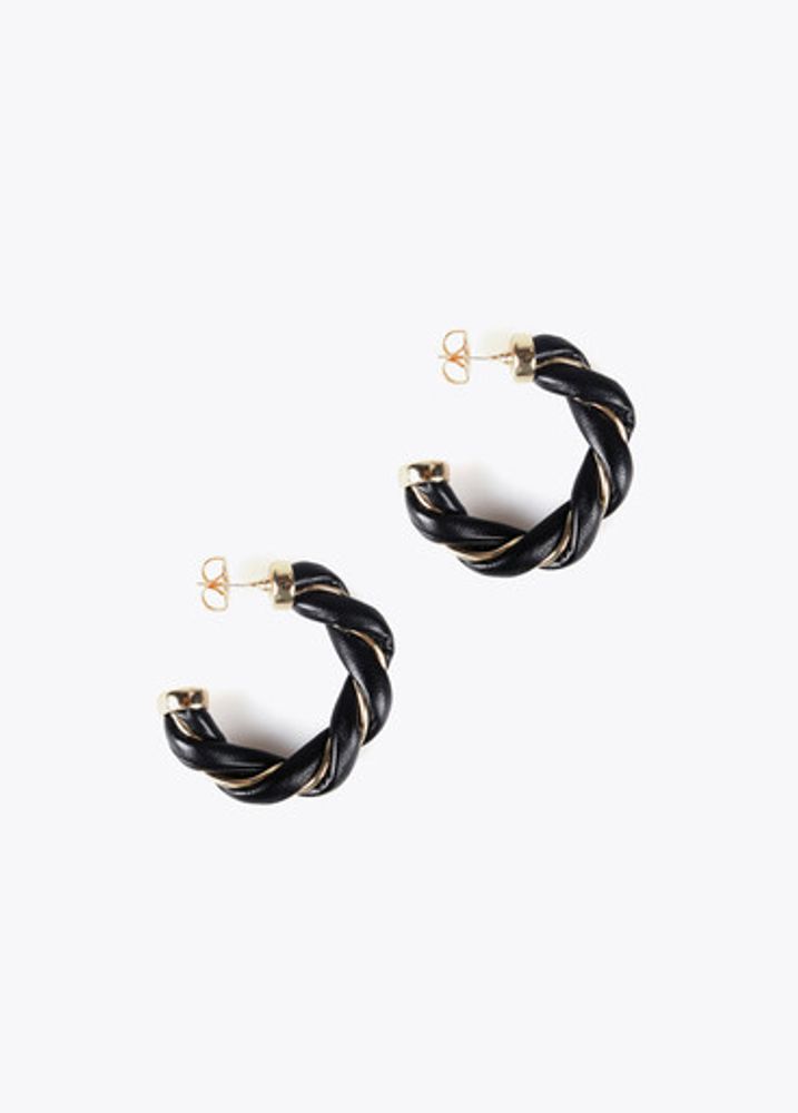 LOLA C.PENDIENTES NEGRO215929