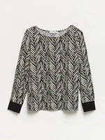 Petite Relaxed Fit Long Sleeved Top