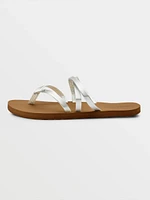 Easy Breezy II Sandals 1