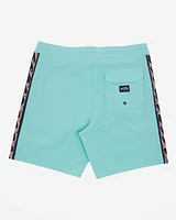 D Bah Lo Tide 18" Boardshort