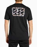 Traces Short Sleeve T-Shirt