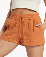 Day Tripper Short