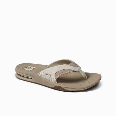 Fanning Sandals