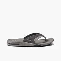 Fanning Thong Sandals
