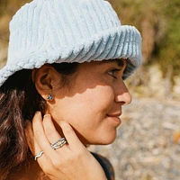 Surfrider Three Stone Stud