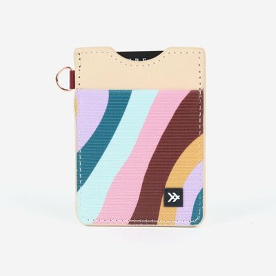 Vertical Wallet- Daphne