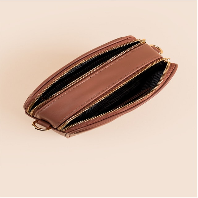 Francesca Handwoven Leather Belt Bag Travel Belt Bags, Sling Bags, Waist  Belt Bags, Fanny Pack, Leather Belt Bags, Leather Sling Bags - Etsy