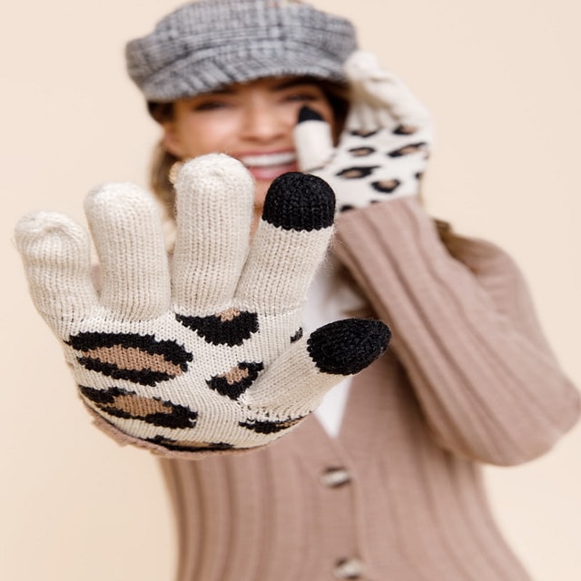 Gloria Leopard Knit Tech Gloves