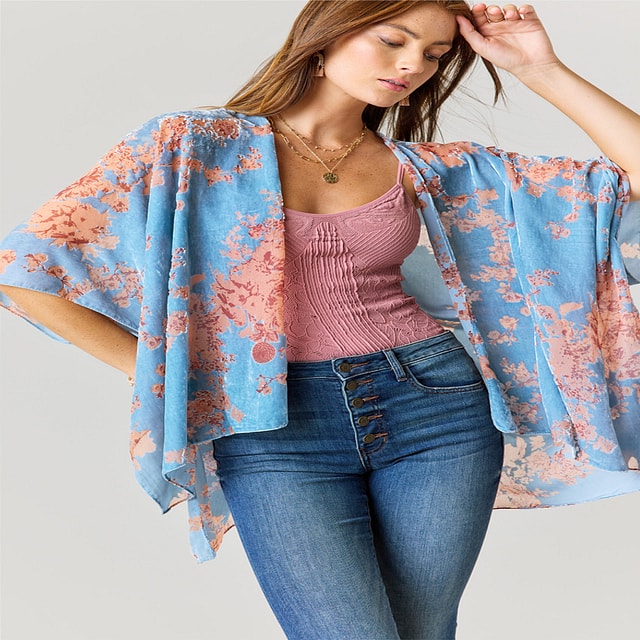 Sterling & Stitch Sequin Kimono