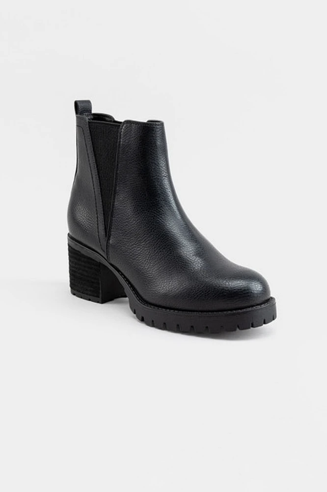 MIA Jody Ribbed Chelsea Lug Boots