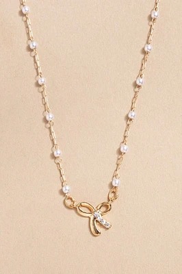 Justine Pearl Pendant Necklace