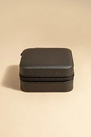 Joan Square Zip Travel Box