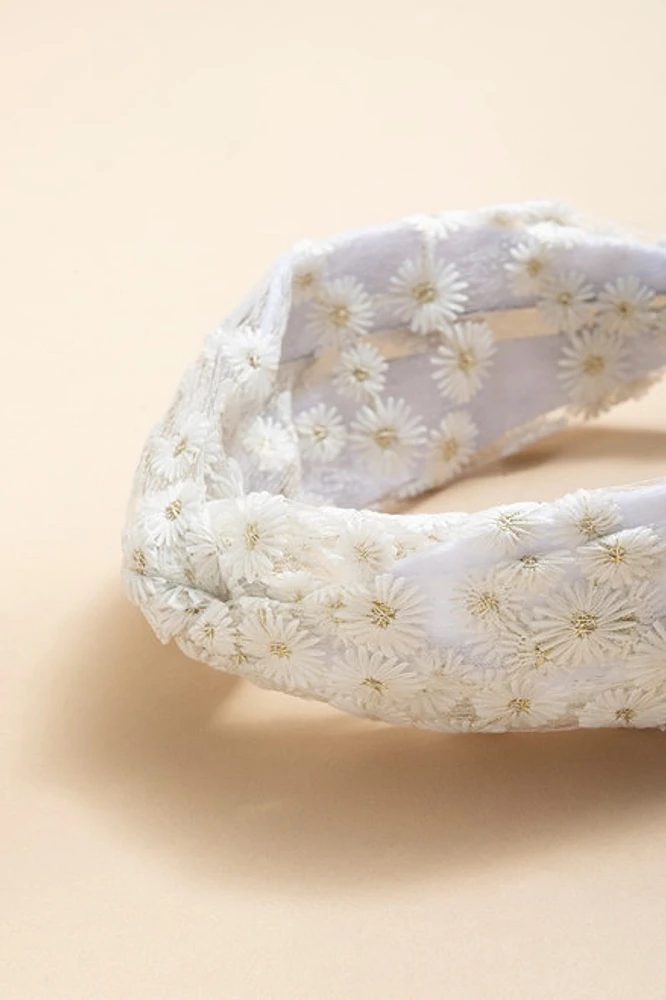 Gwen Daisy Pattern Topknot Headband