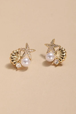 Lisa Beach Cluster Stud Earrings