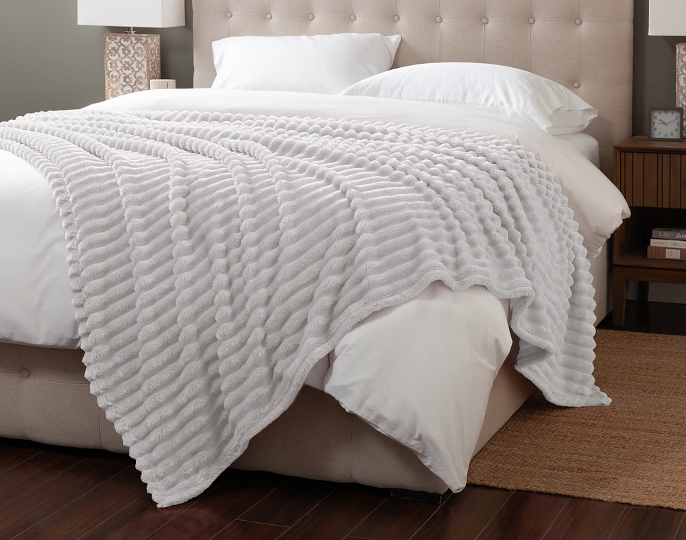 Ribbed Plush Blanket