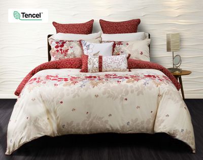 Aubrey Duvet Cover by QE Home  (King, Red)
