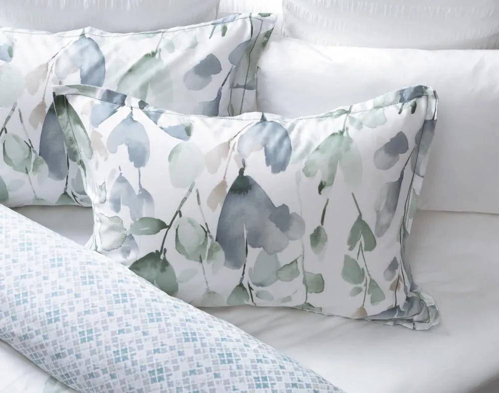 Della Duvet Cover