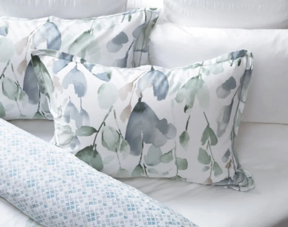 Della Duvet Cover, Botanical, Green,